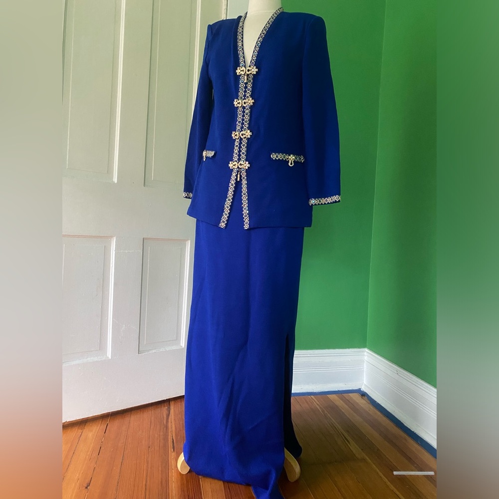 Vintage St John Evening Marie Gray Royal Blue knit embellished Jacket Skirt Set
